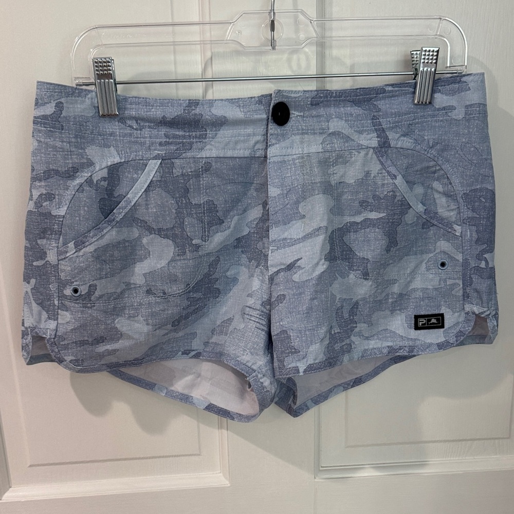 Pelagic Moana Fish Camo Hybrid Shorts